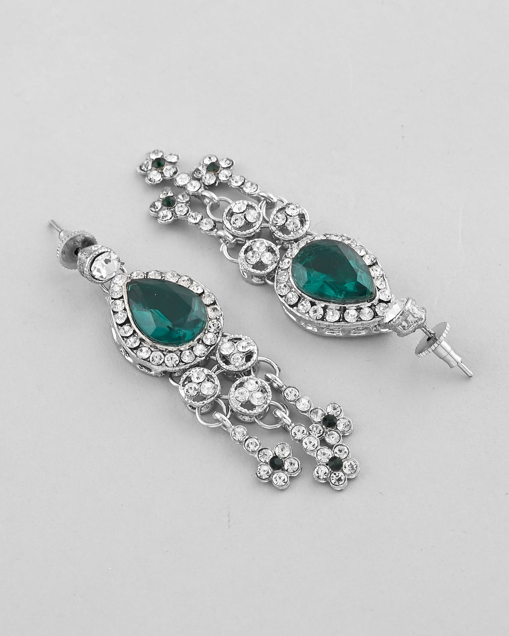 VOJ Silver Plated CZ-Stone Studded With Green Stone Choker Set With Mangtikka | Grocsy