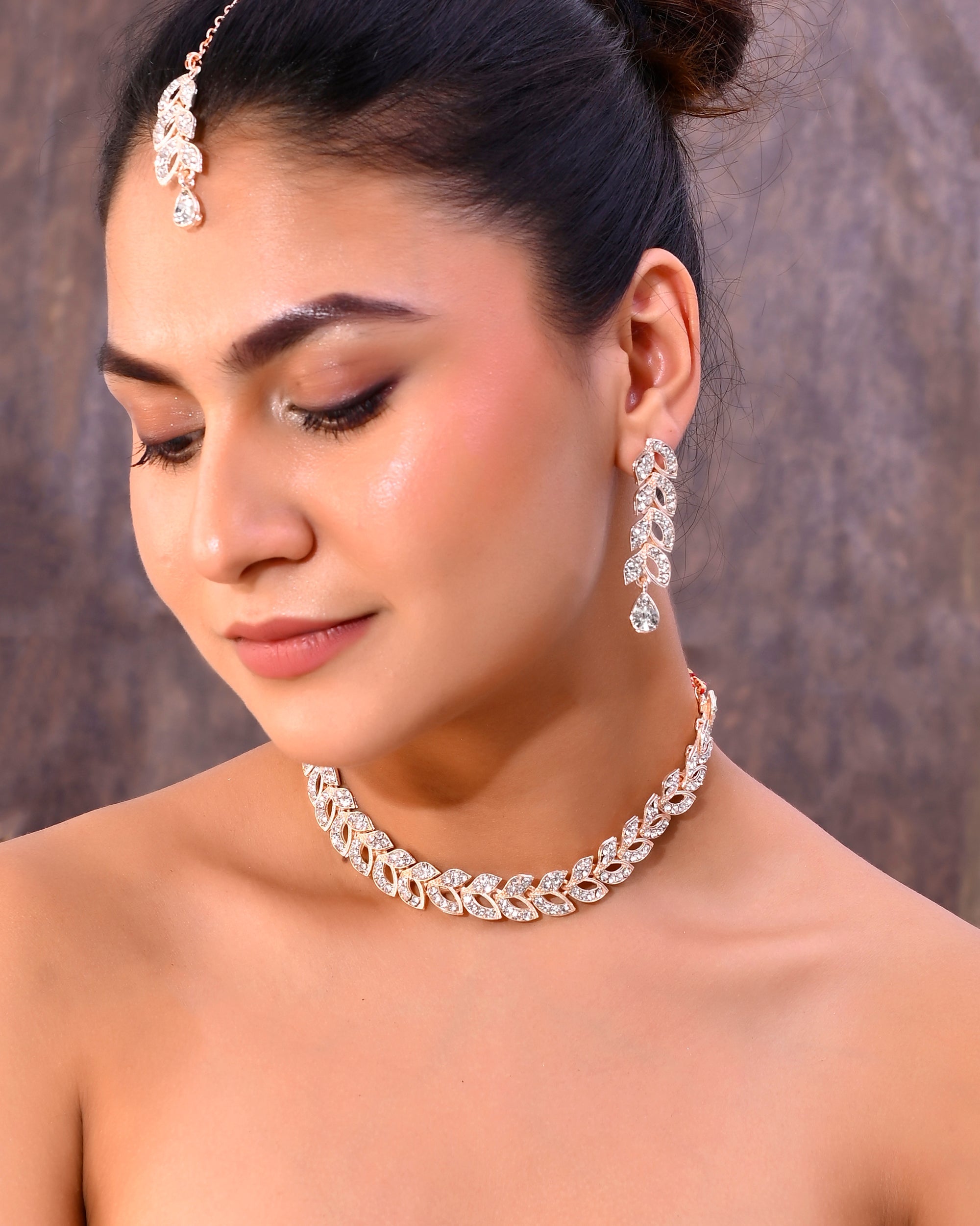 VOJ Gold-Polished CZ-Studded Jewellery Set With Mangtikka | Grocsy