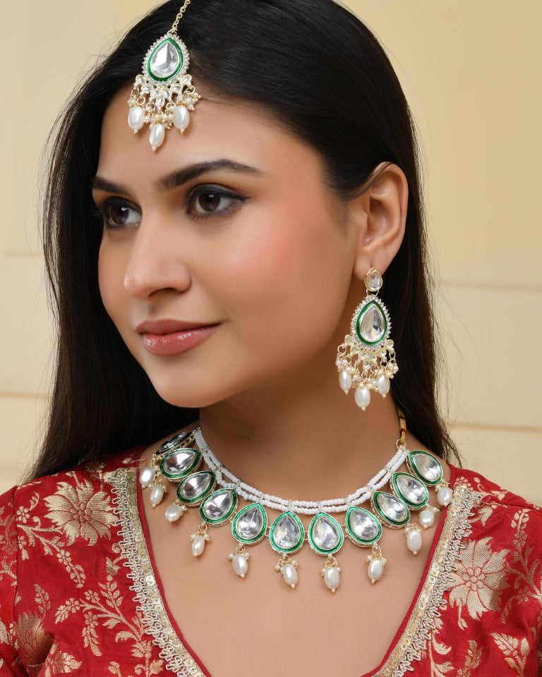 VOJ Gold-Polished White Kundan Stone Studded Choker With Earrings And Maang Tikka Set | Grocsy