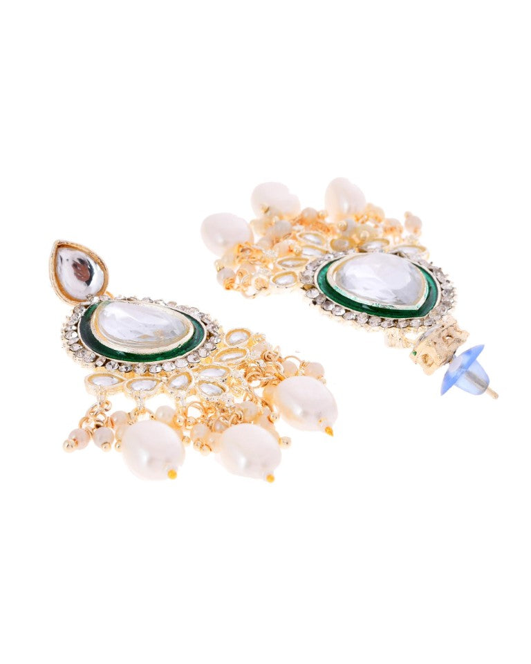 VOJ Gold-Polished White Kundan Stone Studded Choker With Earrings And Maang Tikka Set | Grocsy