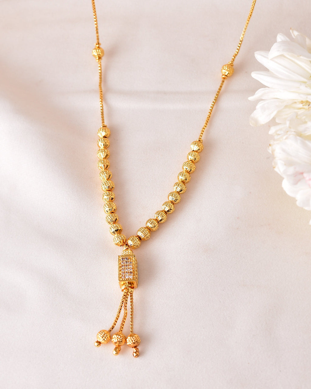 VOJ Gold-Polished Stainless Steel Stone Studded Chain For Women | Grocsy