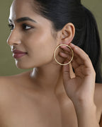 VOJ Gold Toned Circular Studs Earrings