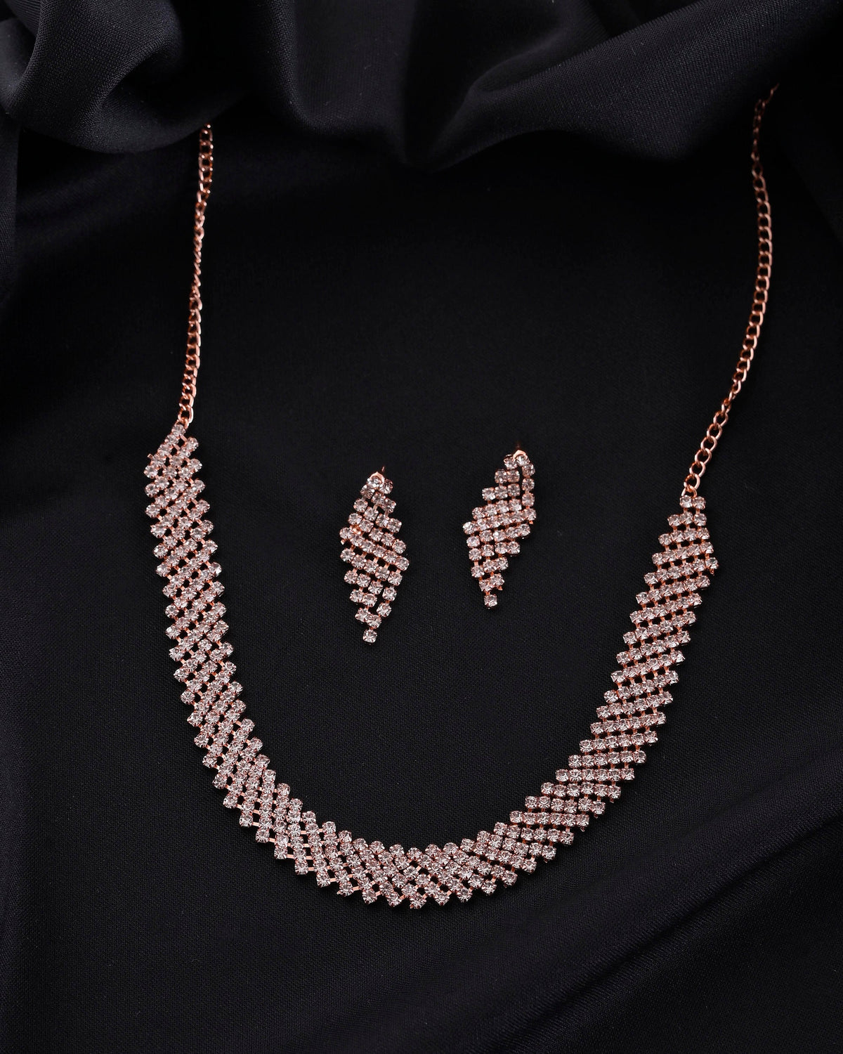 VOJ Rose Gold-Polished Stone Studded Jewellery Set