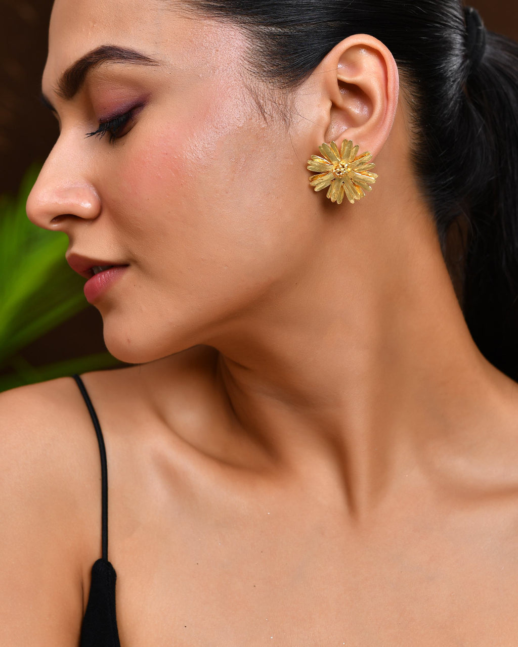 VOJ Gold Polished Anti Tarnish Elegent Floral Shaped Stud Earrings