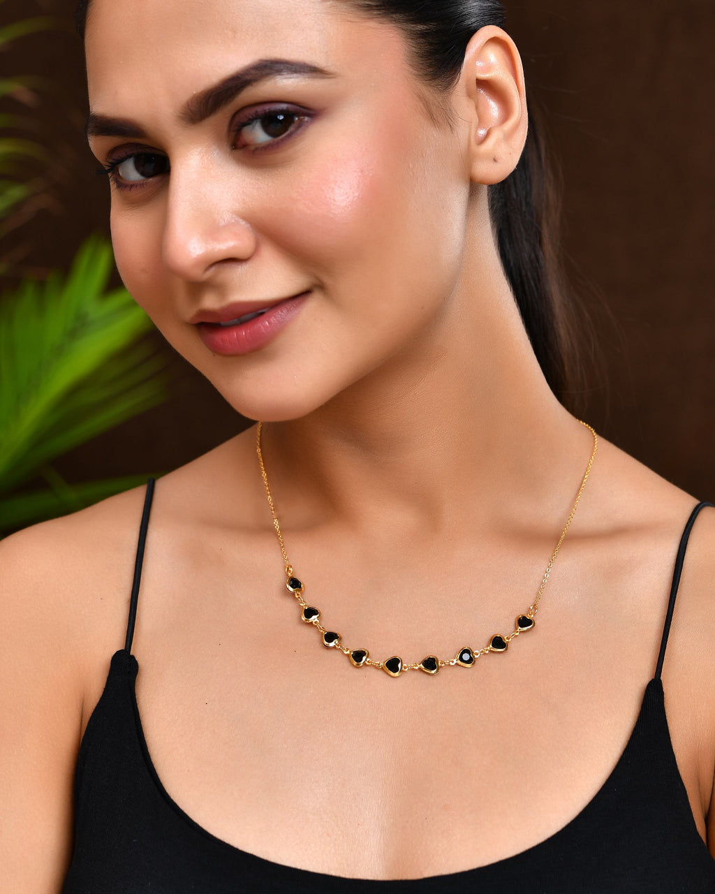VOJ Gold Polished Stainless Steel Black Hear Shaped Stone Chain | Grocsy