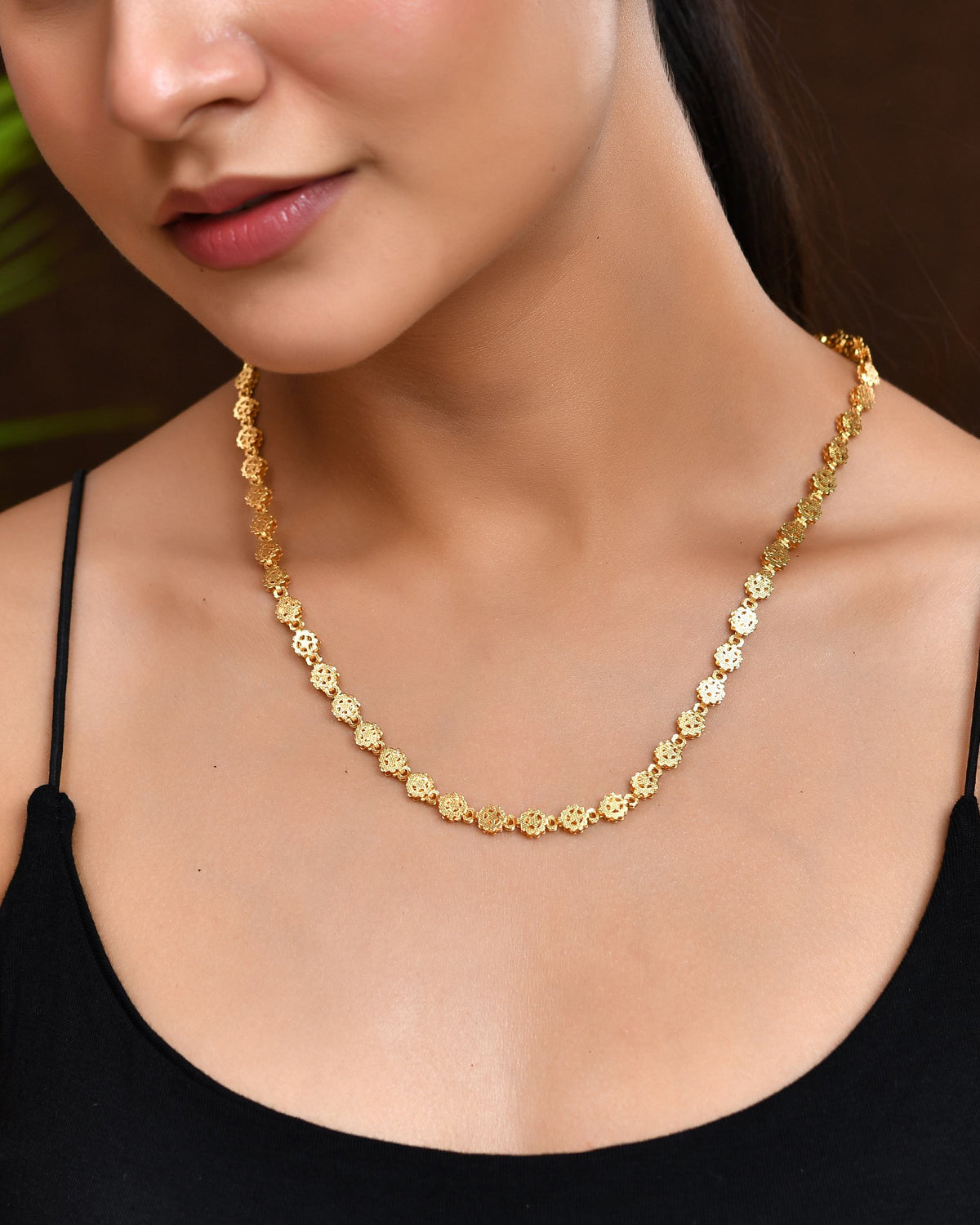 VOJ Women Gold Polished Geometric Shaped Stainless Steel Chain | Grocsy