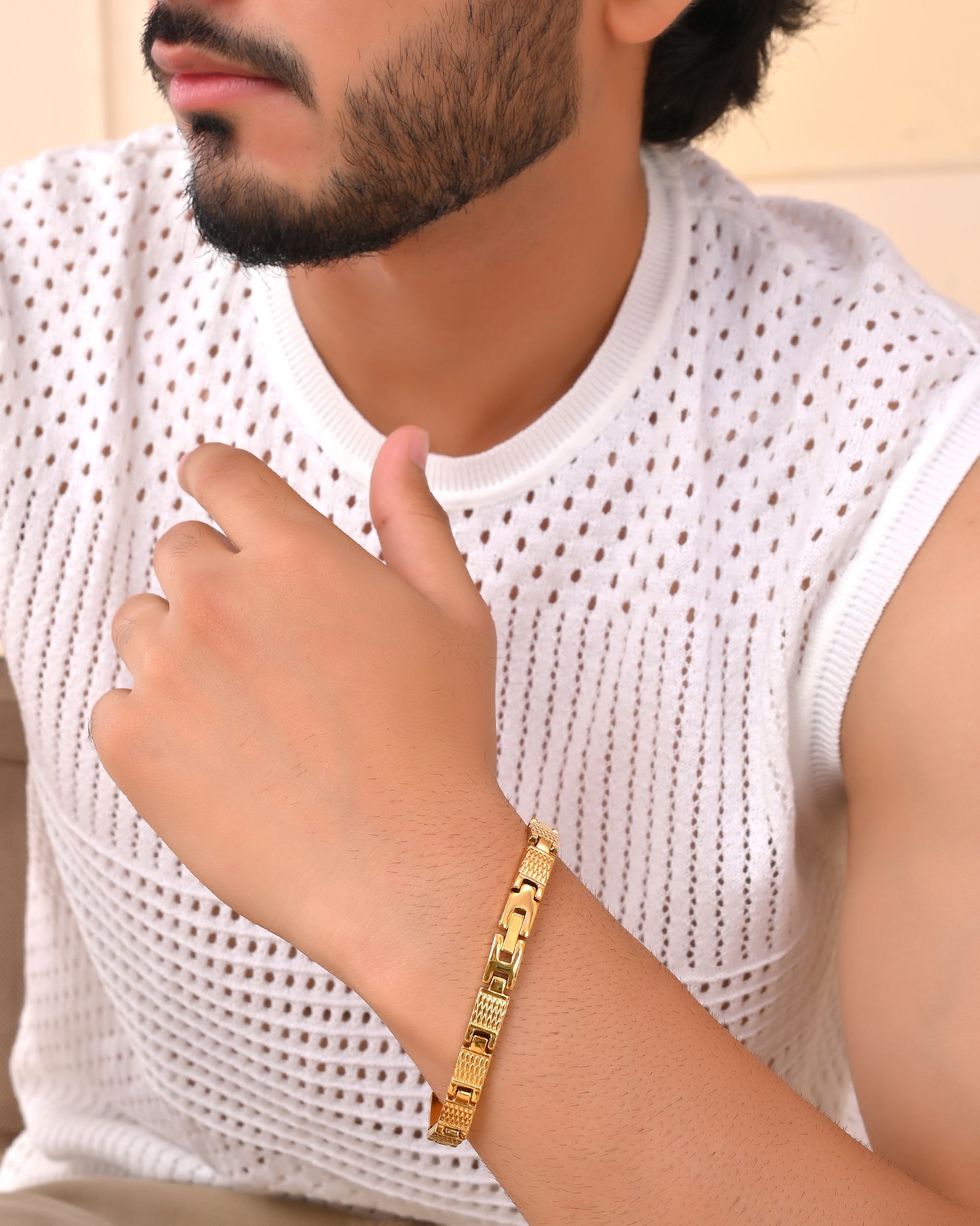 VOJ Men Gold-Toned Stainless Steel Linked Designer Chain Bracelet