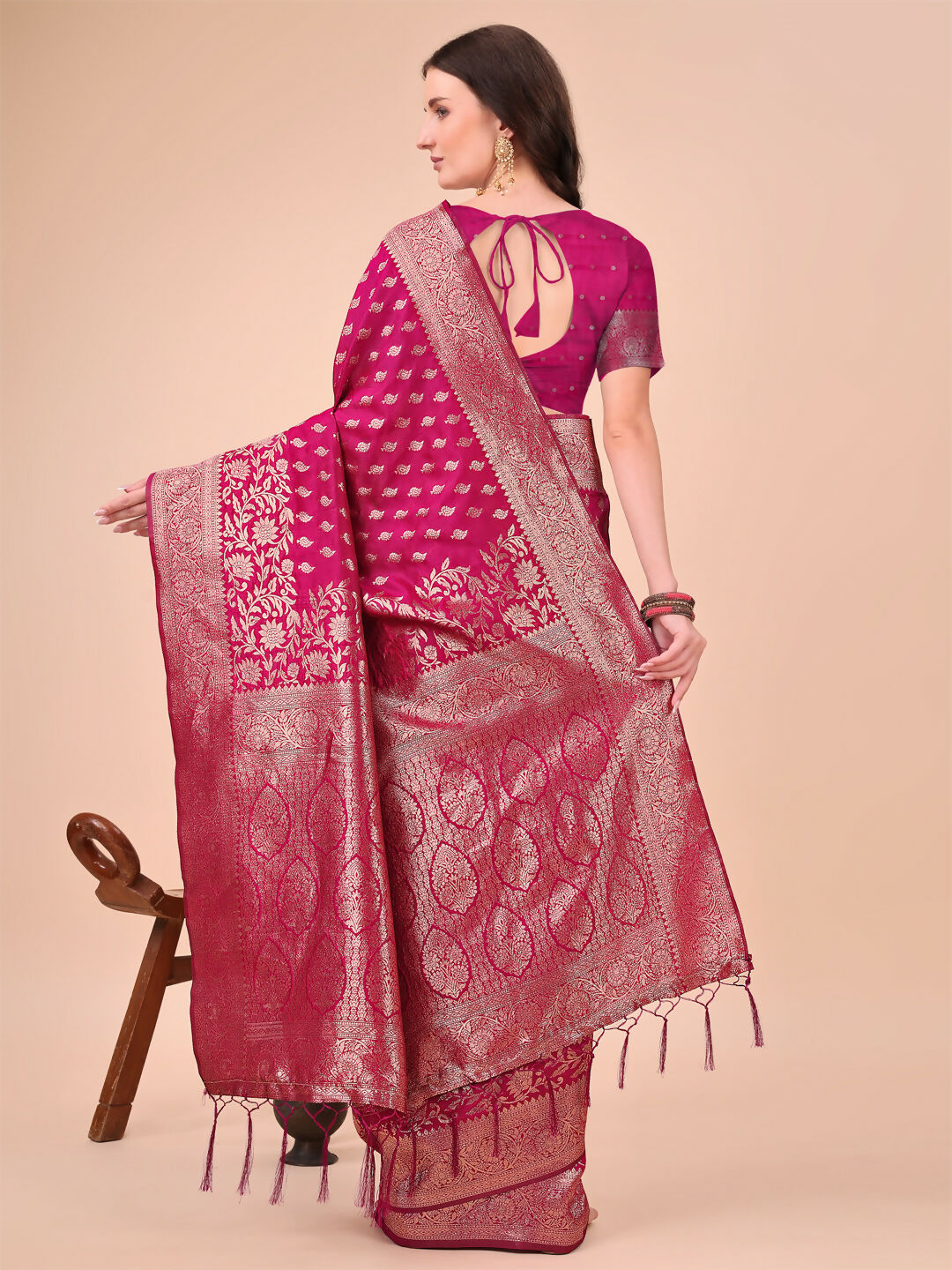 Shree Shyam Fashion Lichi Silk Magenta Saree | Grocsy