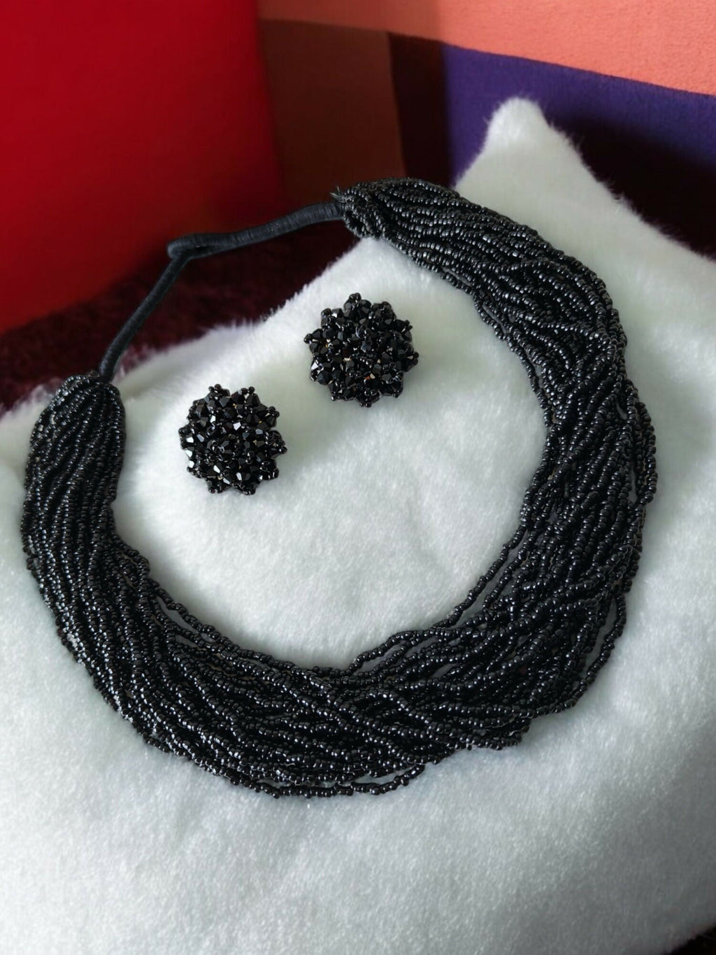 Inhanns Vibrant Handmade 20 Layers Beaded Necklace With Matching Earrings - Black | Grocsy
