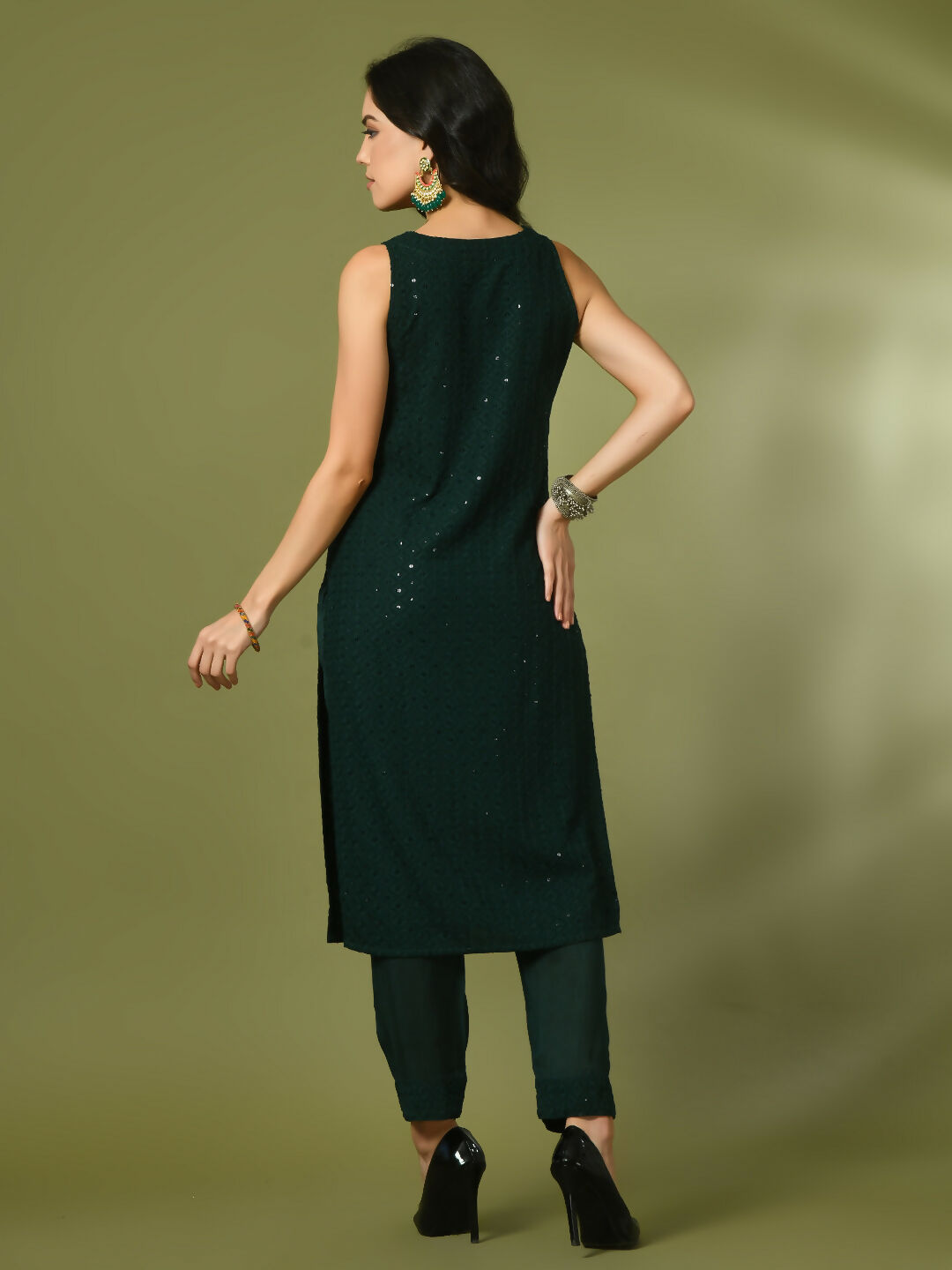 Myshka Women's Green Embroidered Cotton Straight Party Kurta Set | Grocsy