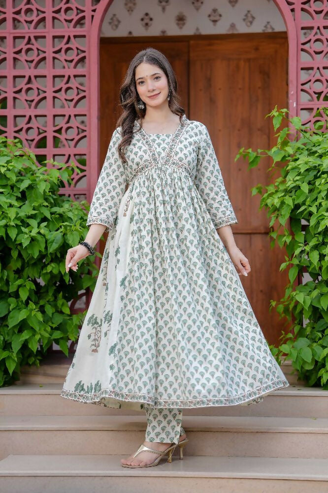 Jaimini Women Cotton Printed V-Neck 3/4 Sleeves Calf Length Flared Kurta Pant And Dupatta Set | Grocsy