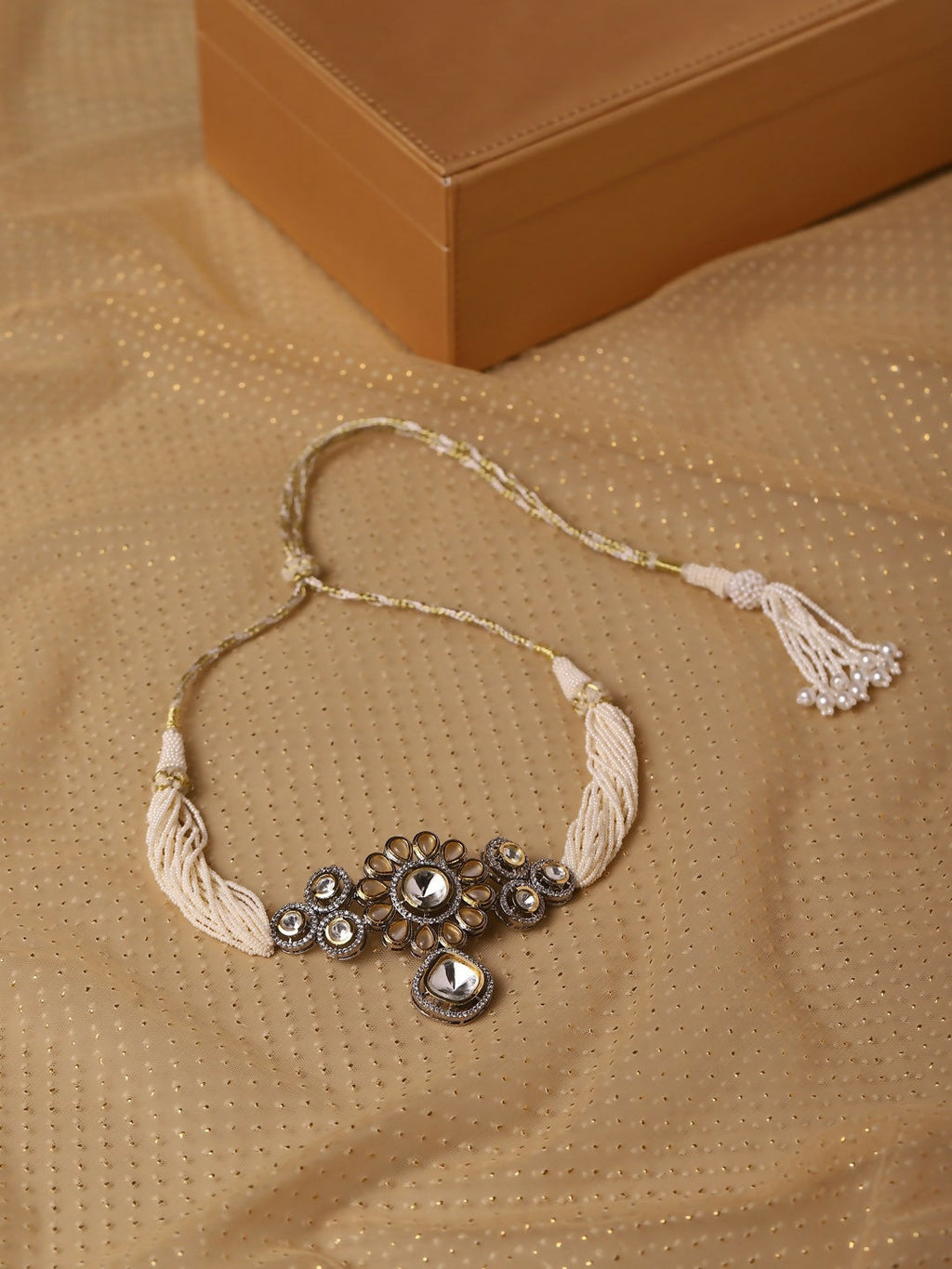 Flower Kundan Choker with Pearls- Ruby Raang | Grocsy