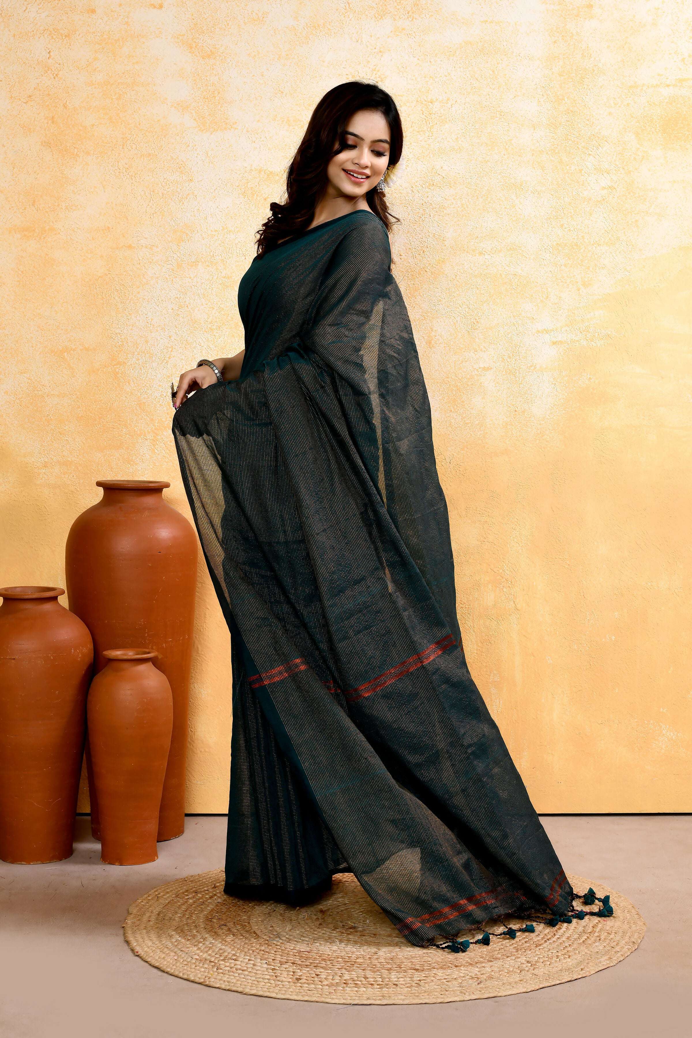 Piyari Fashion Women's Moss Green Embellished Cotton Blend Zari Check Handloom Saree | Grocsy
