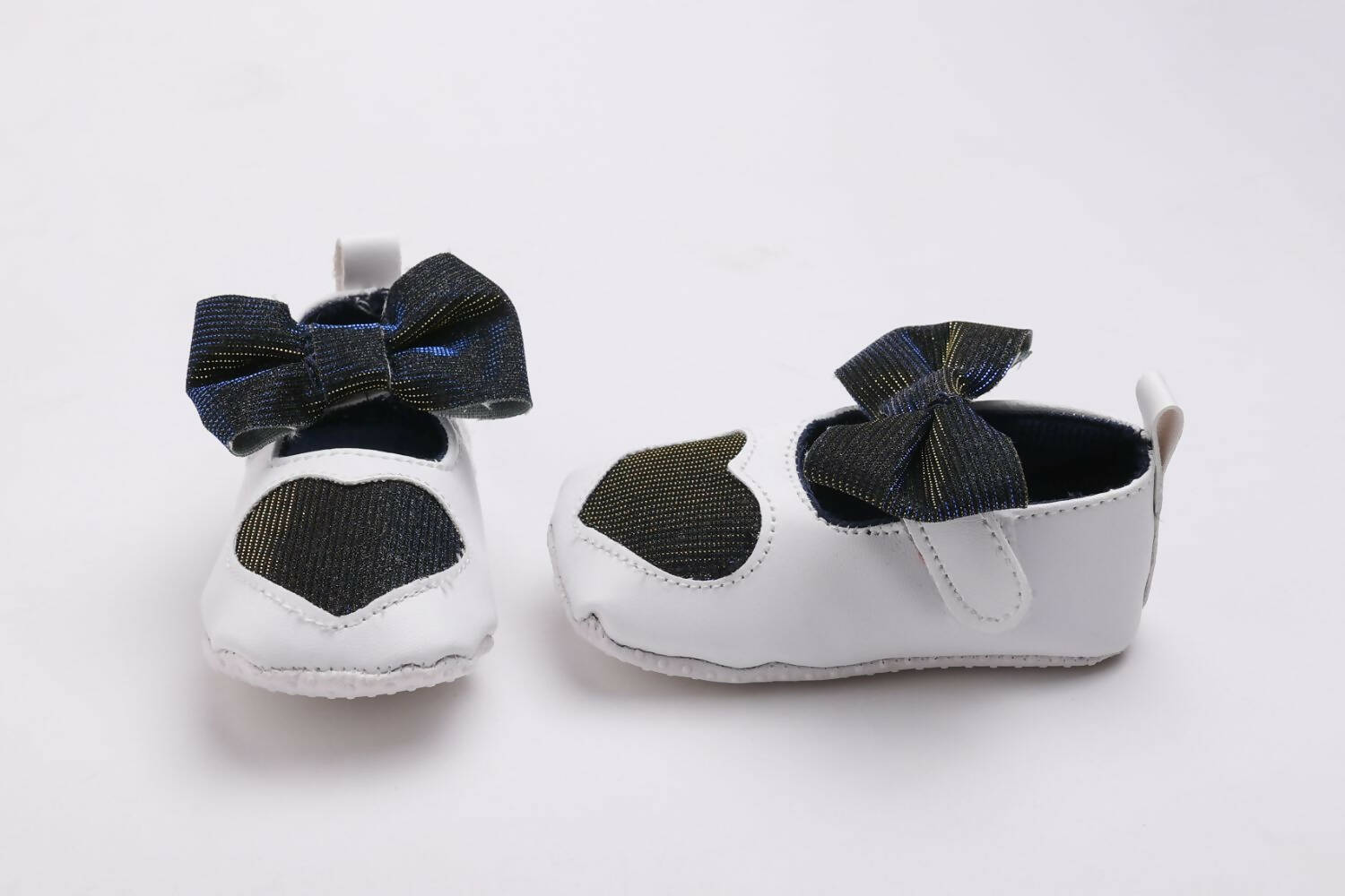 Tiny Bugs Girls Heart Bow Detailing Booties - White & Black | Grocsy