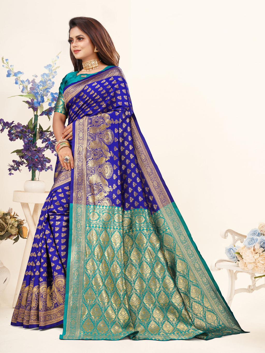 Vedant Vastram Litchi Silk Designer Banarasi Saree - Violate | Grocsy