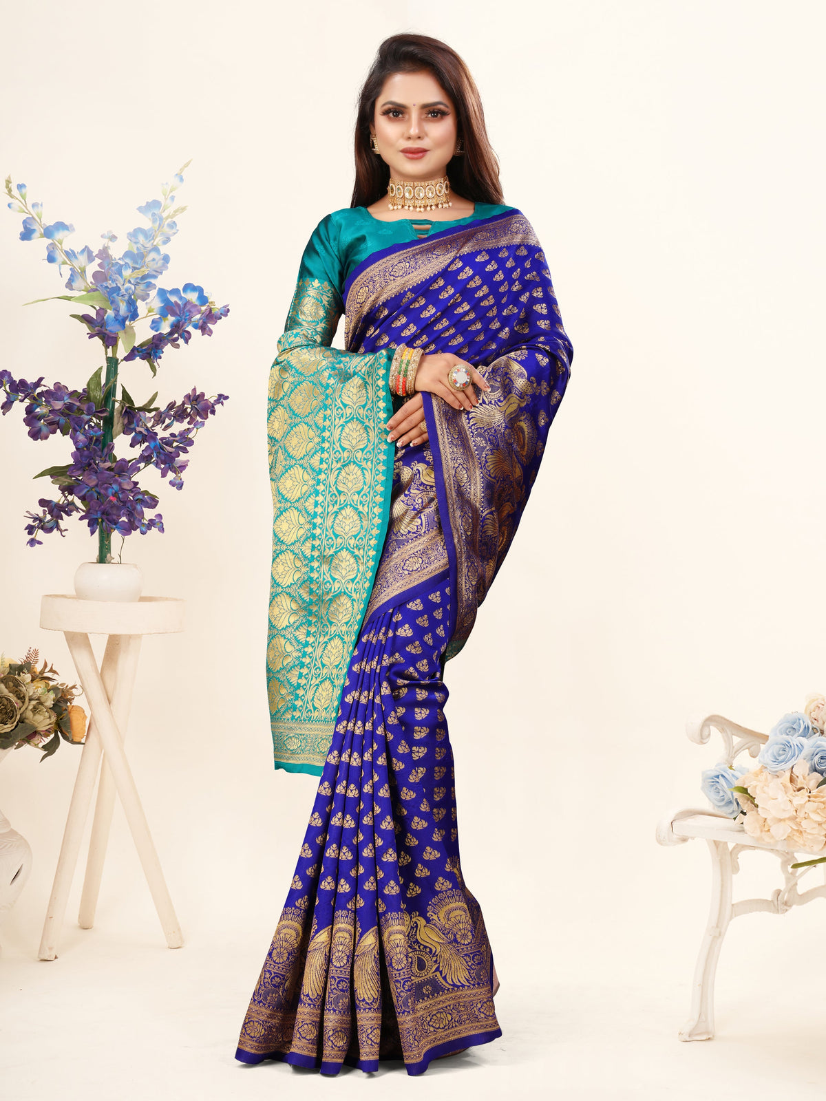 Vedant Vastram Litchi Silk Designer Banarasi Saree - Violate | Grocsy