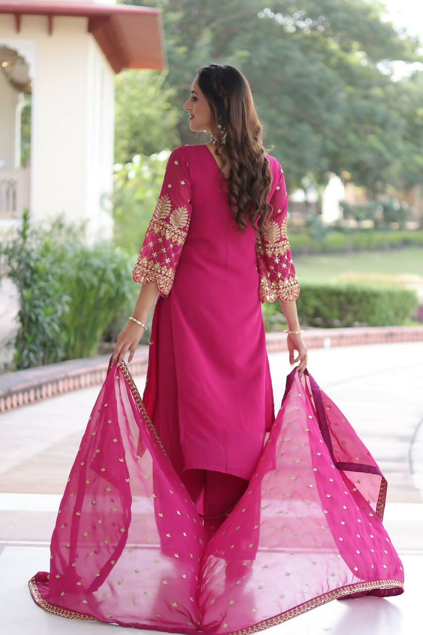 Teeya Creation Womens New Trendy Faux Blooming With Embroidered Work Kurta Set | Grocsy