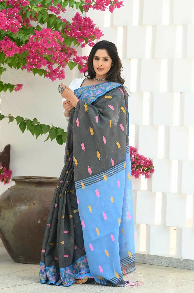 Beatitude Grey Slub Cotton Floral Jamdani Saree | Grocsy