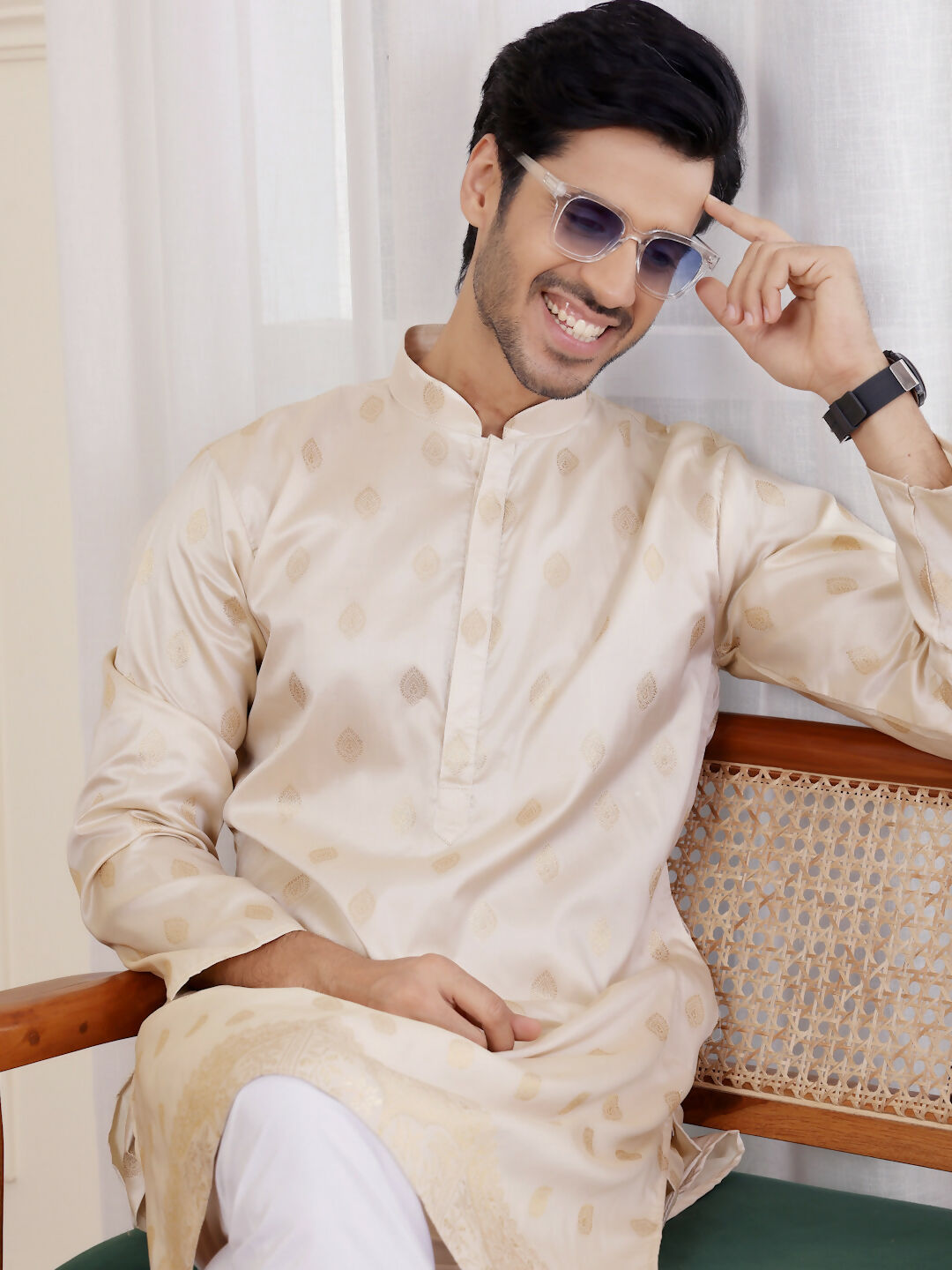 Off white Viscose Woven Jacquard Work Men's Rajwadi Kurta Set - Mahotsav | Grocsy