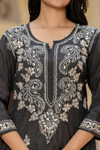 Kaajh Women's Black Chikhankari Embroidered Kurta Pant Set | Grocsy