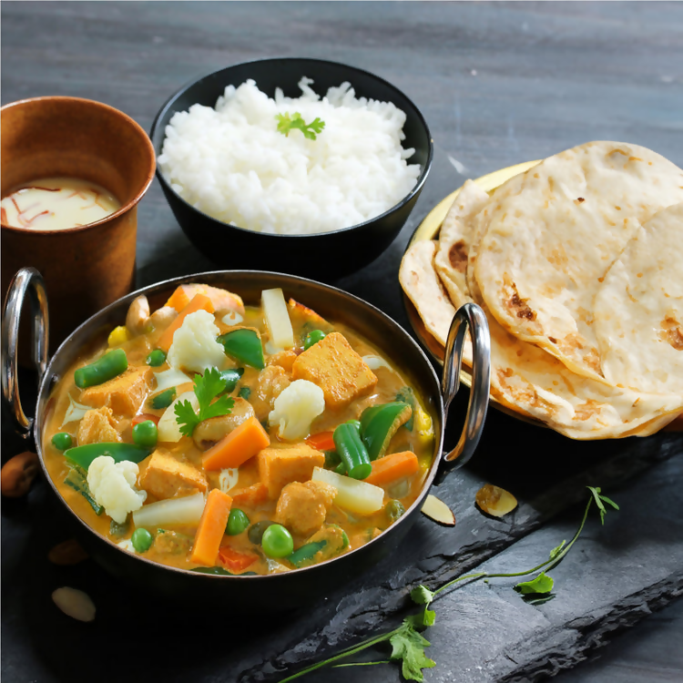 Priya Ready To Eat Navaratan Kurma | Grocsy