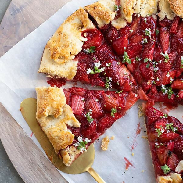 ST. DALFOUR Strawberry & Rhubarb Fruit Spread | Grocsy