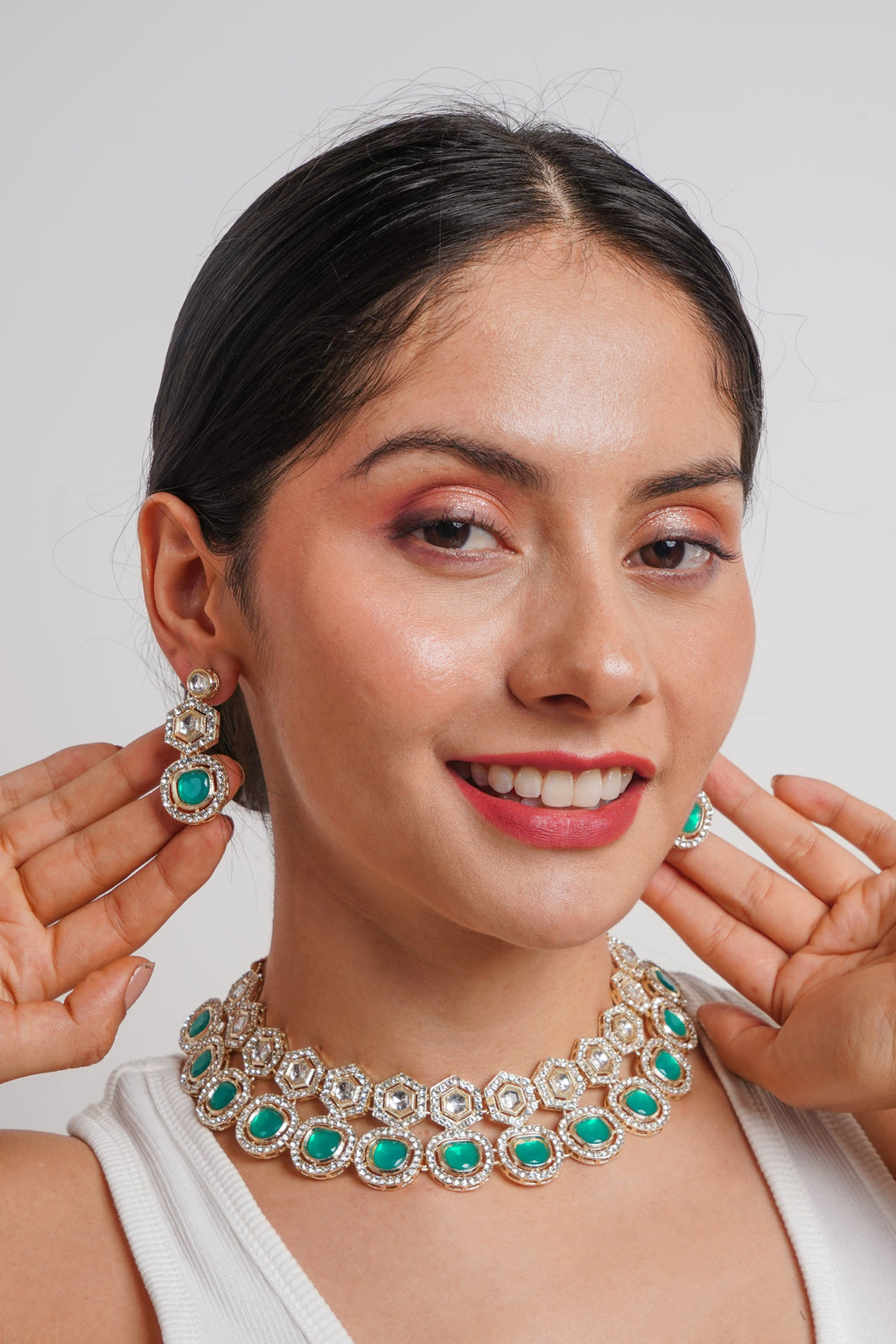 Divisha Alloy Gold-plated Green Jewellery Set | Grocsy