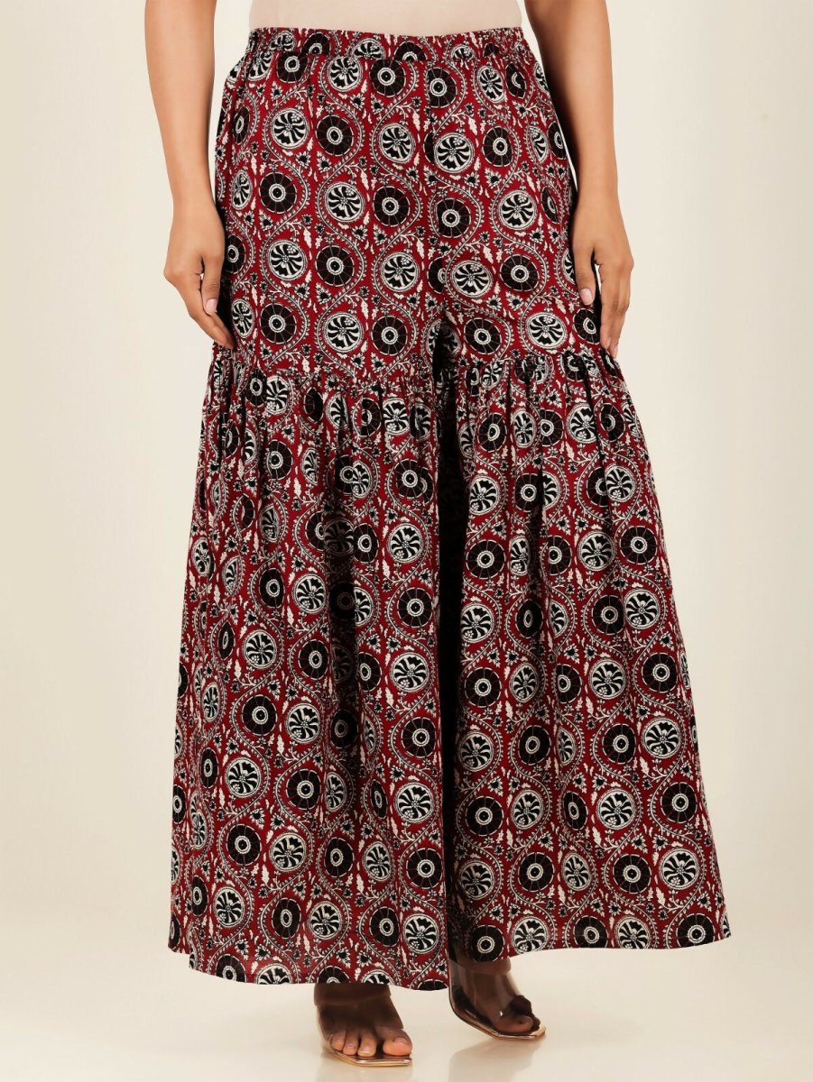Aramya Straight Soft Cotton Geometric Print Women's Kurta Set - Red | Grocsy