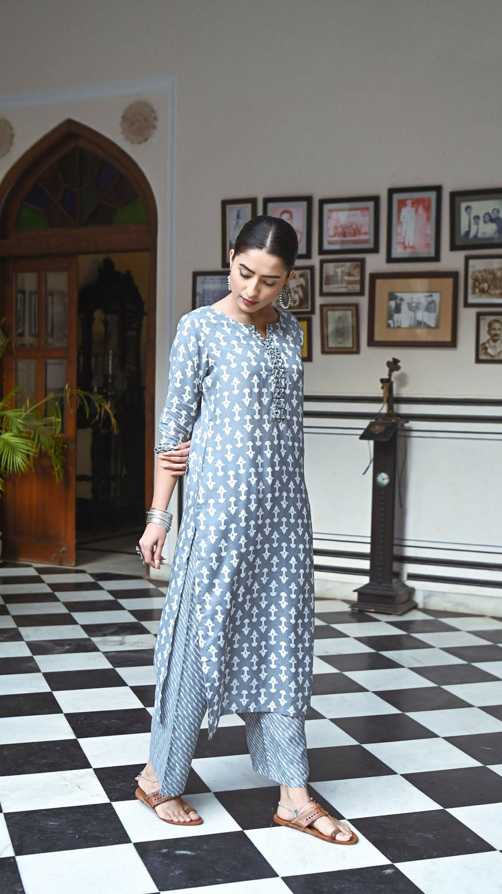 Jyoti Fashion Women's Grey Pure Muslin Heavy Digital Printed Kurta Plazo Set | Grocsy