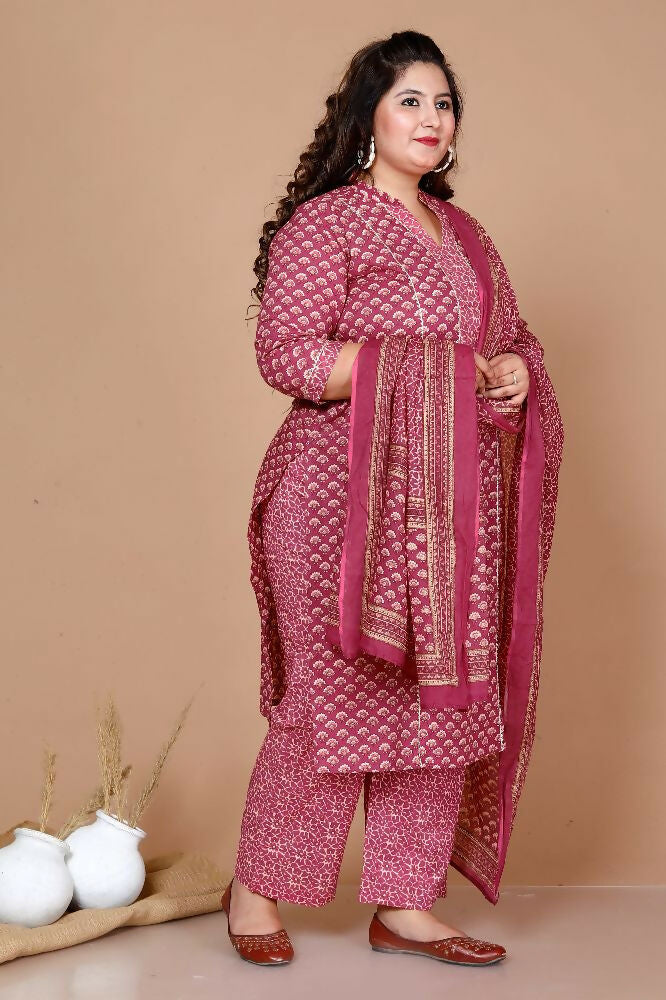 Miravan Women Plus Size Pink Straight Floral Printed Kurta & Palazzo With Dupatta | Grocsy