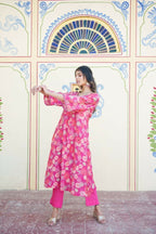Vaasva Women Pink Muslin Pleated Kurta & Pant Clothing Set | Grocsy