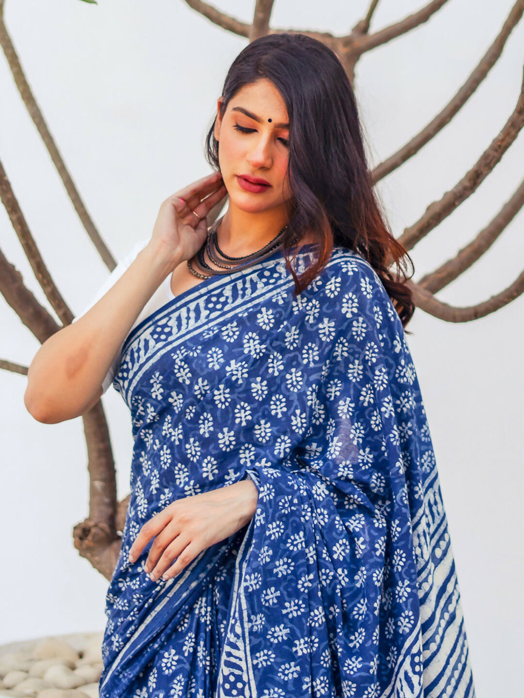 Zibaa Hand-Blocked Pure Mul Cotton Indigo Saree | Grocsy