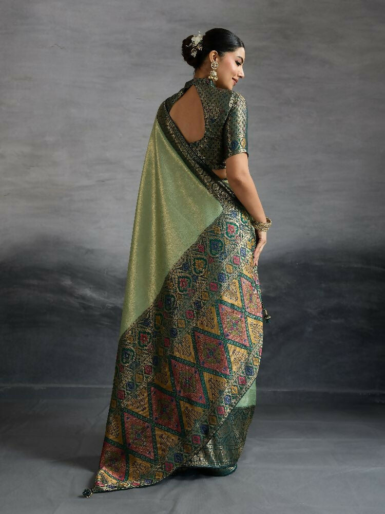 PR Fashion Grey Kanjivaram Soft Silk Kadiyal Pattern Double Zari Woven Patta, Meenakari Woven Pallu Saree | Grocsy