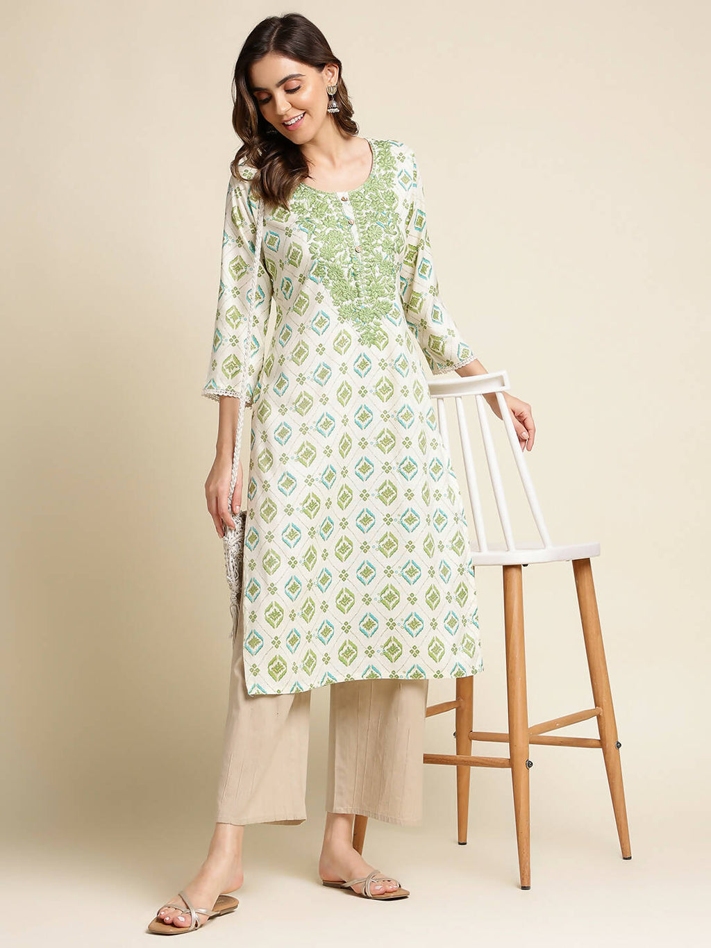 Green Poly Rayon Aztec Printed Straight Fit Kurta - Prasuti | Grocsy