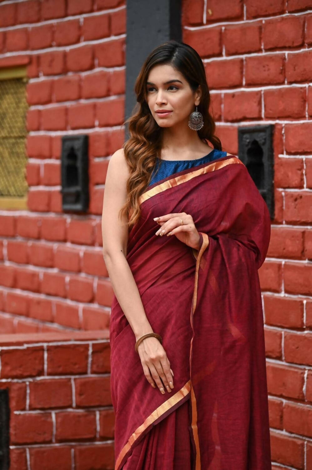 Very Much Indian Pure Cotton Handloom Saree With Intricate Borders - Red | Grocsy