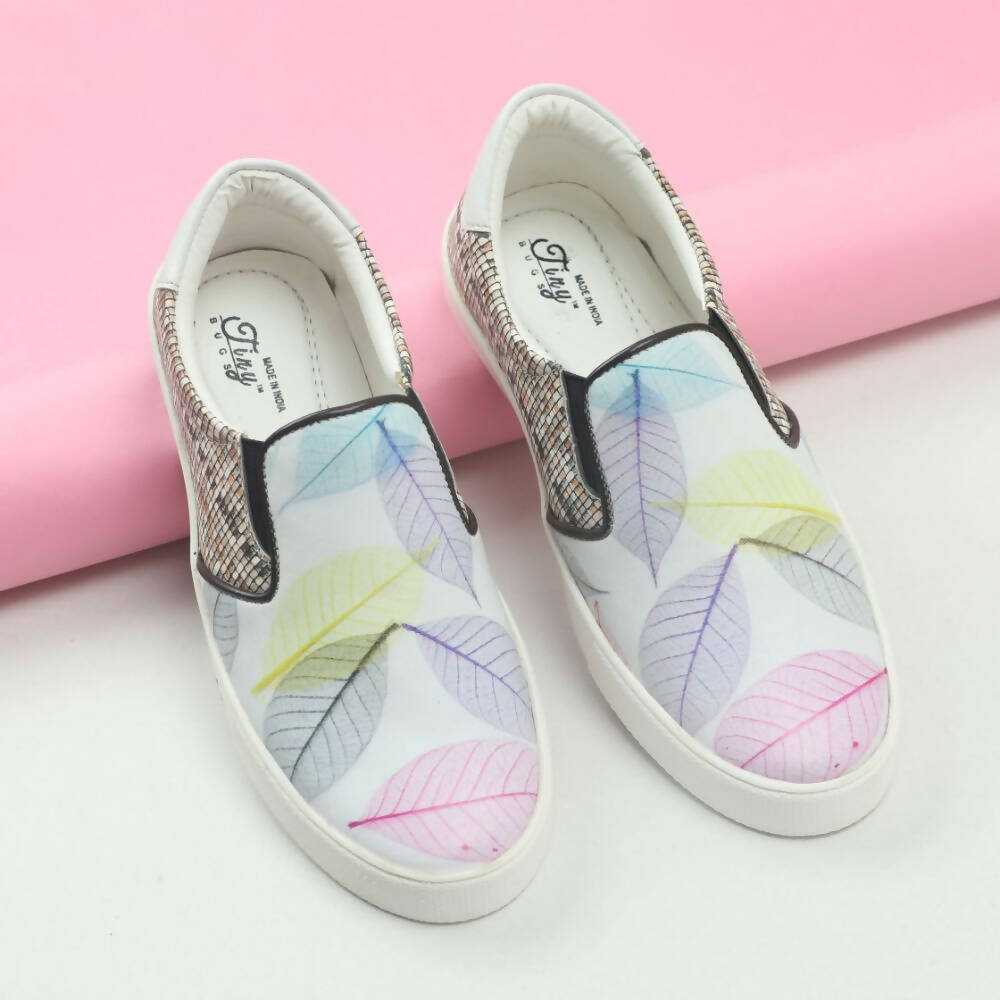 Tiny Bugs Girls Leaf Printed Slip Ons Sneakers - White | Grocsy