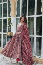 Vastranavya Maroon Pure Cotton Printed Top with Pant & Dupatta Set | Grocsy