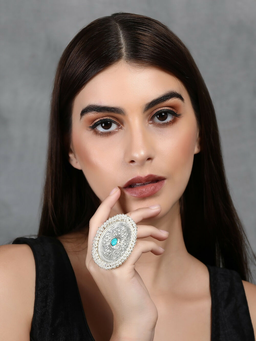 Joban Fashion Women Round Shape Silver Tone Ring | Grocsy
