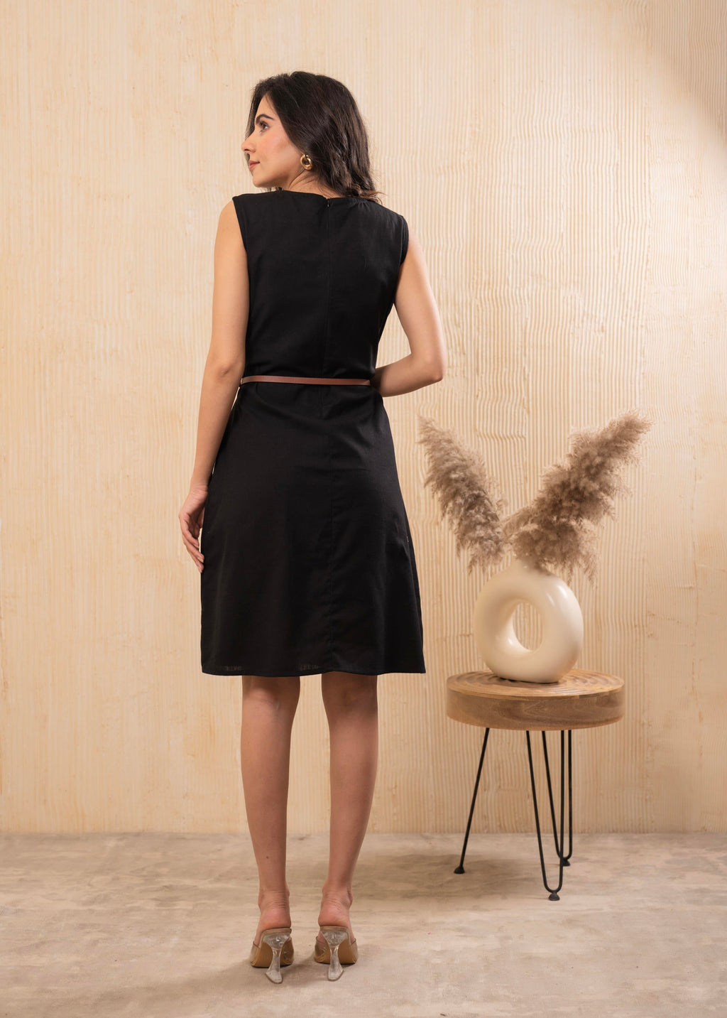 Juniper Lamora Black Sleeveless A-Line Belted Dress | Grocsy