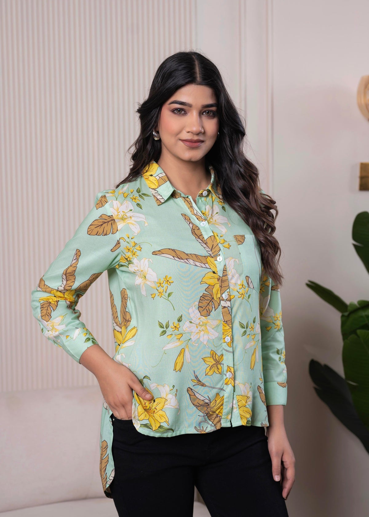 Juniper Lamora Mint Green Floral Print Long Sleeve Button-Down Shirt | Grocsy