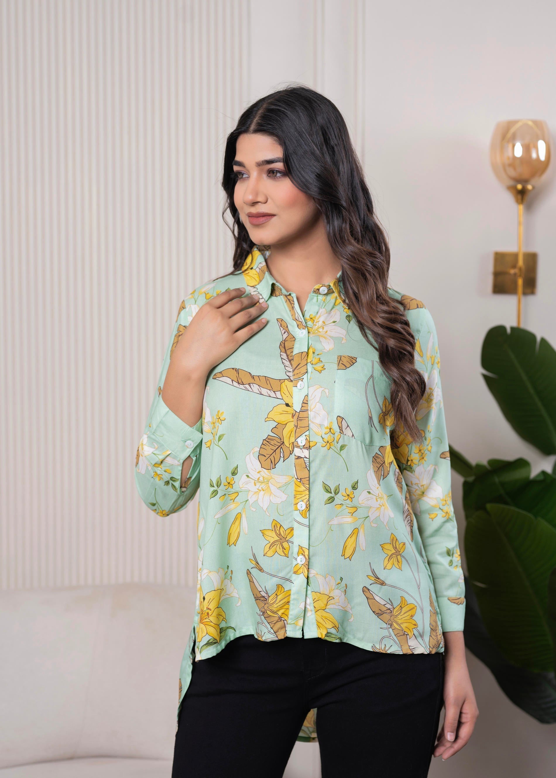 Juniper Lamora Mint Green Floral Print Long Sleeve Button-Down Shirt | Grocsy