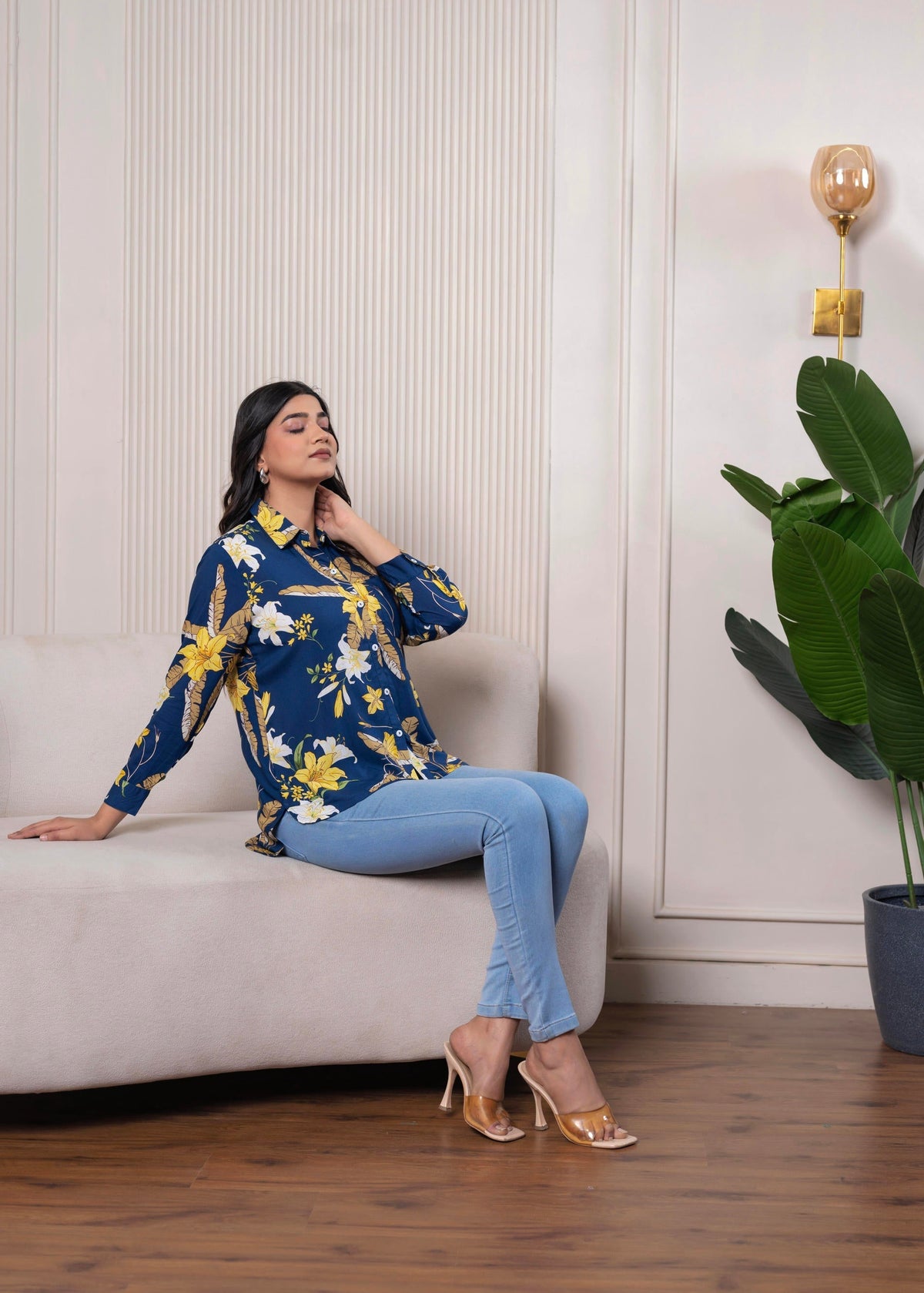 Juniper Lamora Navy Blue Floral Print Long Sleeve Button-Down Shirt | Grocsy