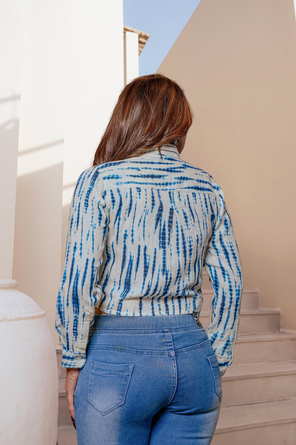 Juniper Lamora Indigo Blue & White Tie-Dye Striped Shirt Crop Top With Front Knot | Grocsy