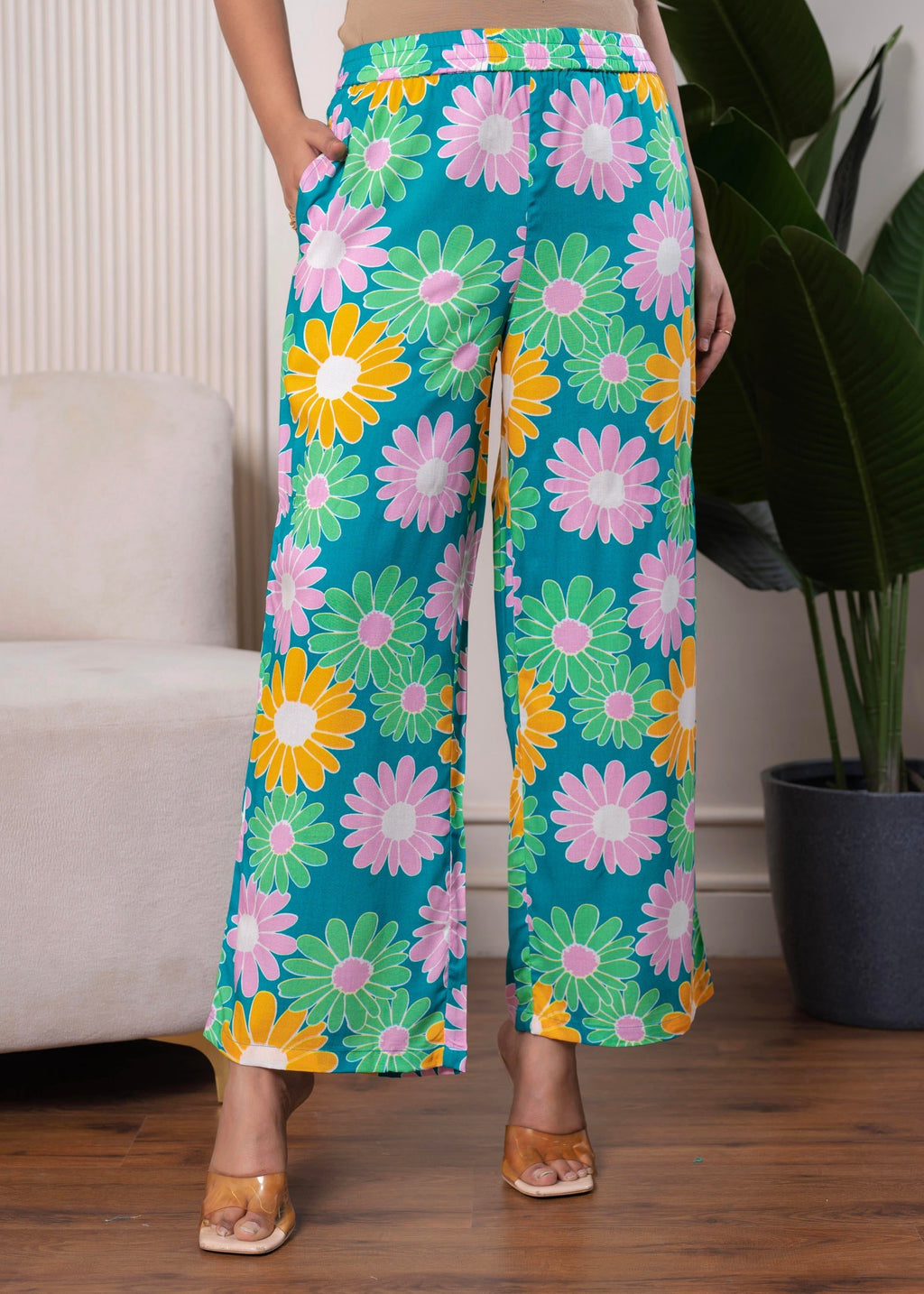 Juniper Lamora Tropical Daisy Co-Ord Set | Grocsy
