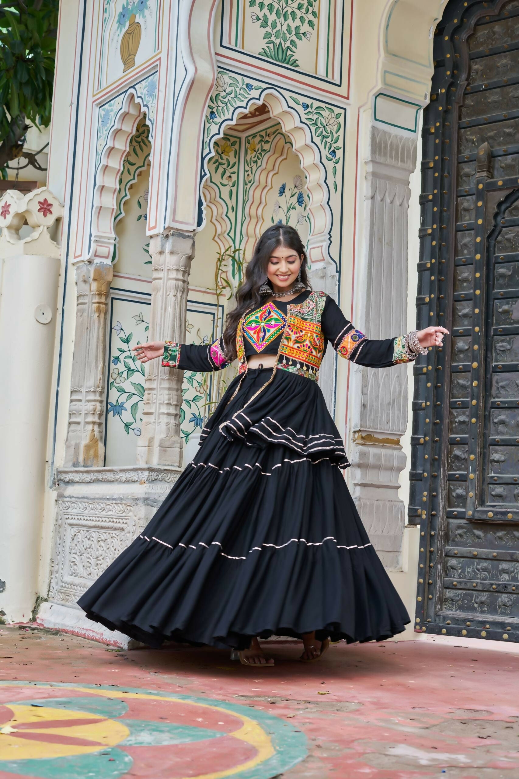 Teeya Creation Womens New Stylish Heavy Gamthi Work With Mirror Lace Work Black Gown Set | Grocsy
