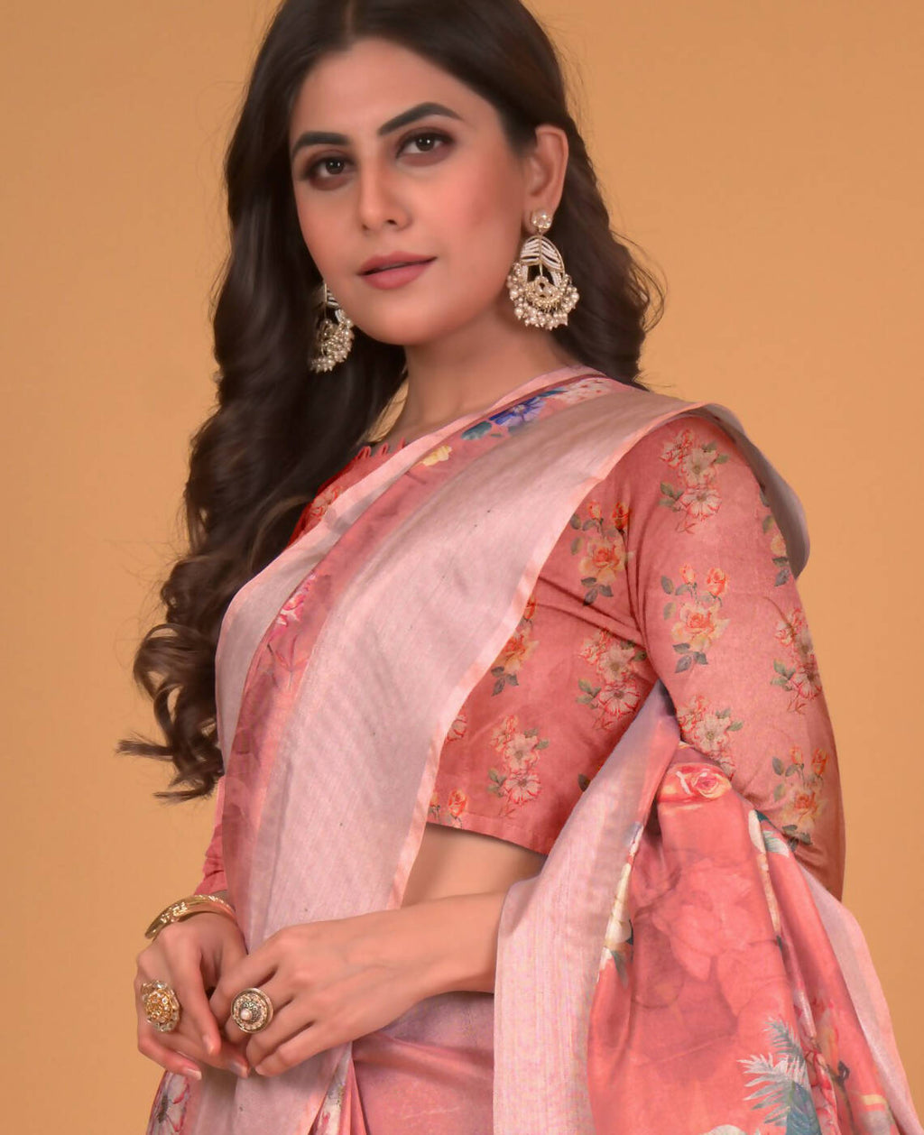 Peach Cotton Silk Floral Printed Saree With Unstitched Blouse Piece - Akshita | Grocsy