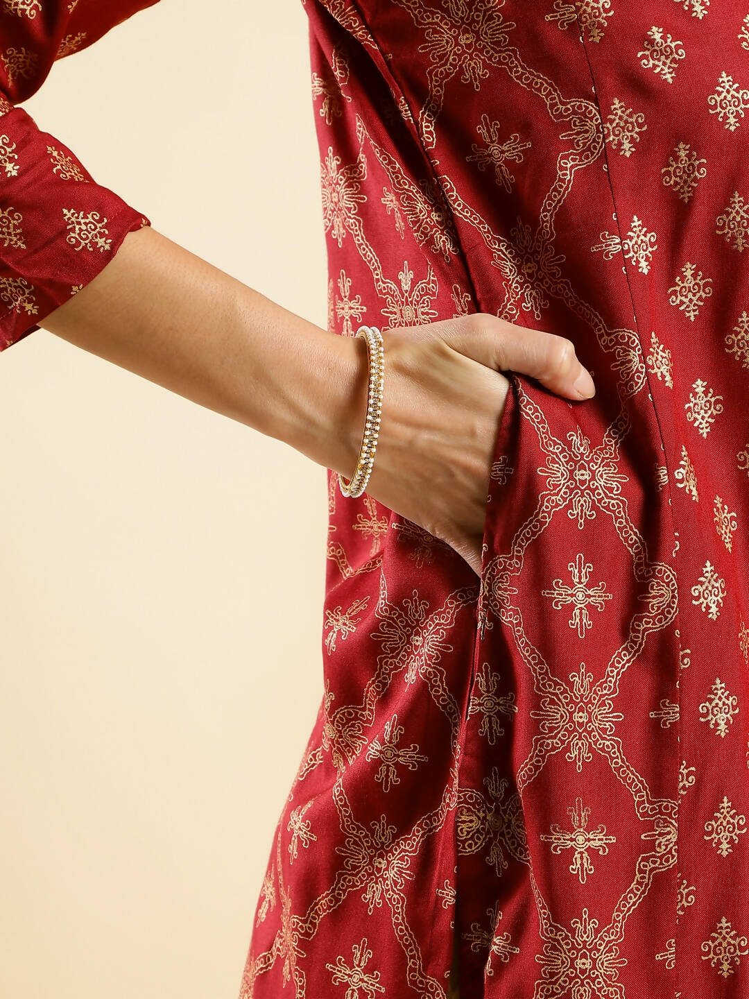 Maroon & Gold-Toned Viscose Rayon Ethnic Motifs Printed Kurta - Mamta | Grocsy