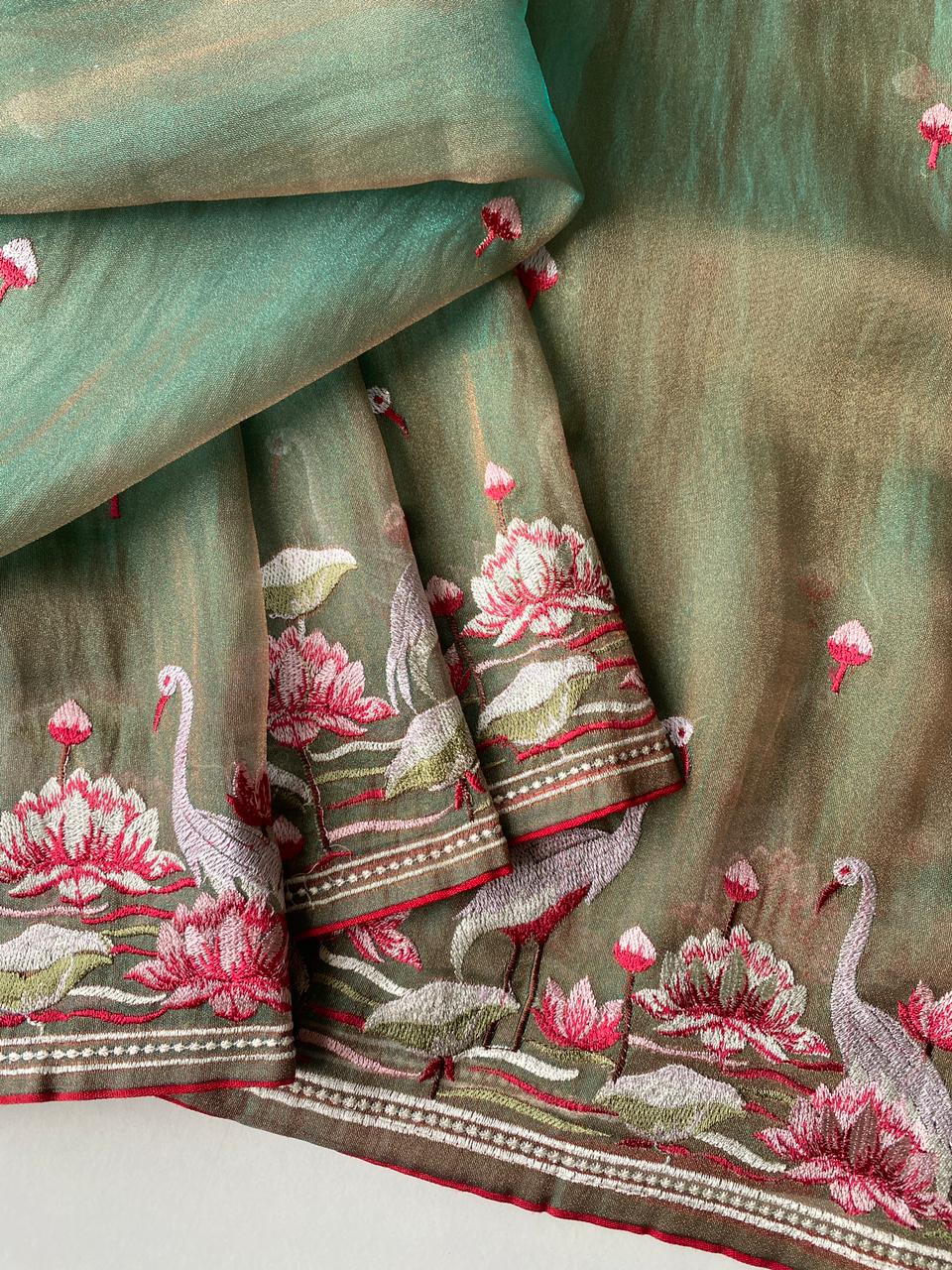 Mameraa Sarees Green Royal Gabbana Silk Saree Woven In A Shiny Dual-Tone Finish-Green | Grocsy