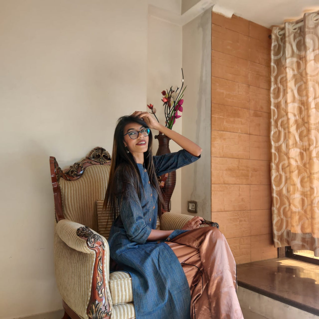 Jompers Women Navy self design straight Kurta | Grocsy