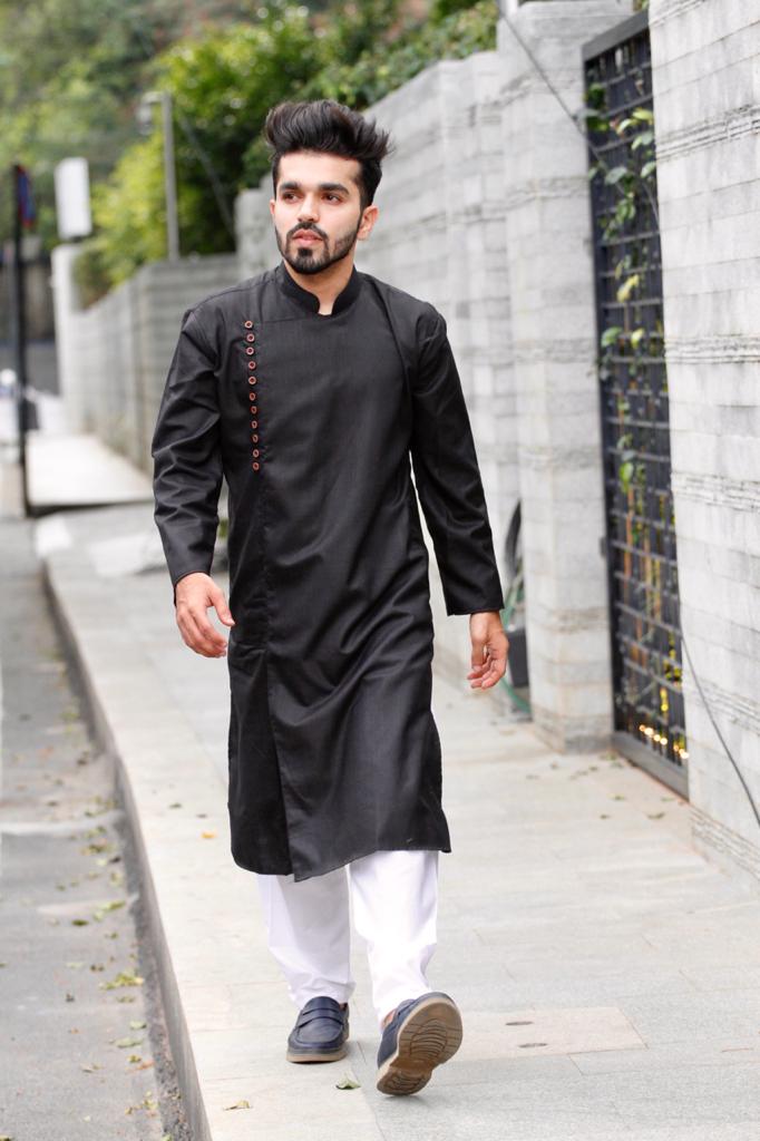 Jompers Men Black Solid Mandarin Collar Kurta Only | Grocsy